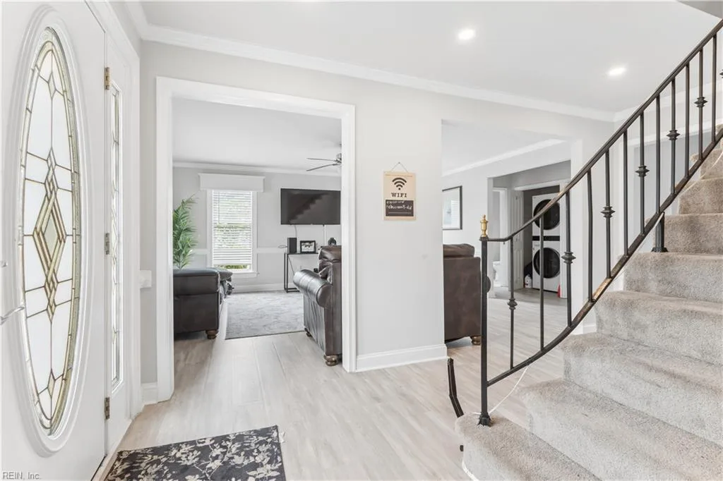 4001 Chesapeake AVE, HAMPTON VA 23669 - Photo 3