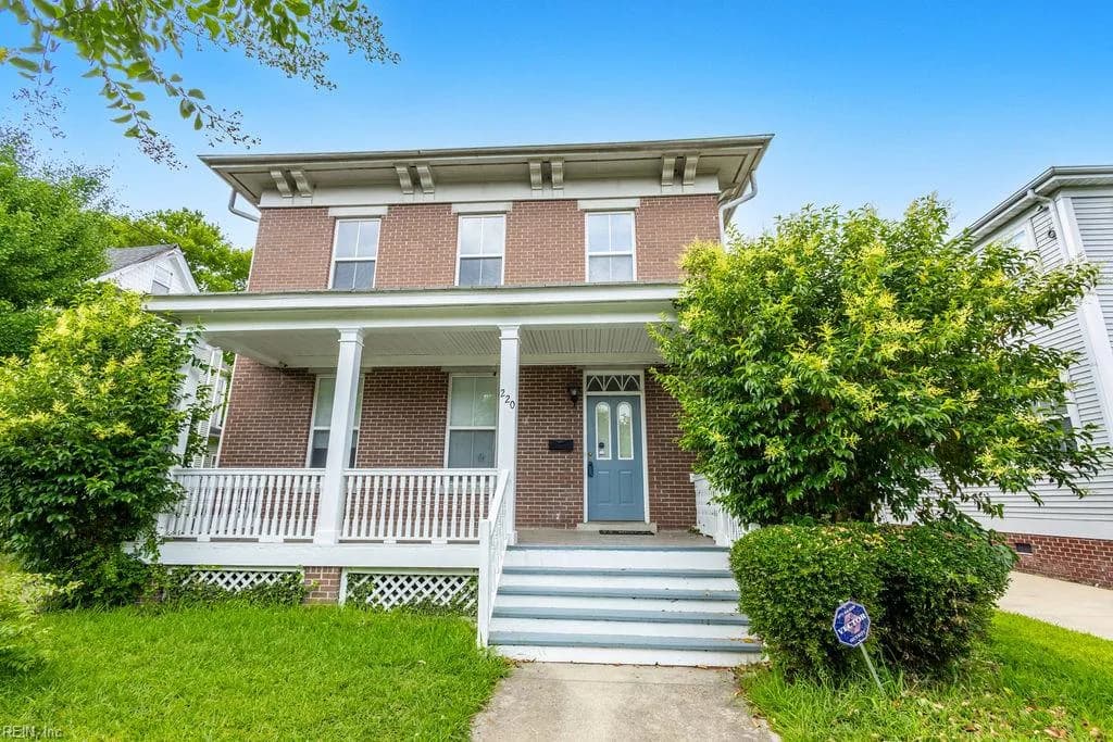 220 W 33rd ST, NORFOLK VA 23504 - Photo 3