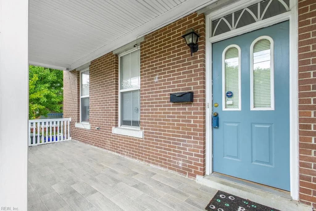220 W 33rd ST, NORFOLK VA 23504 - Photo 5