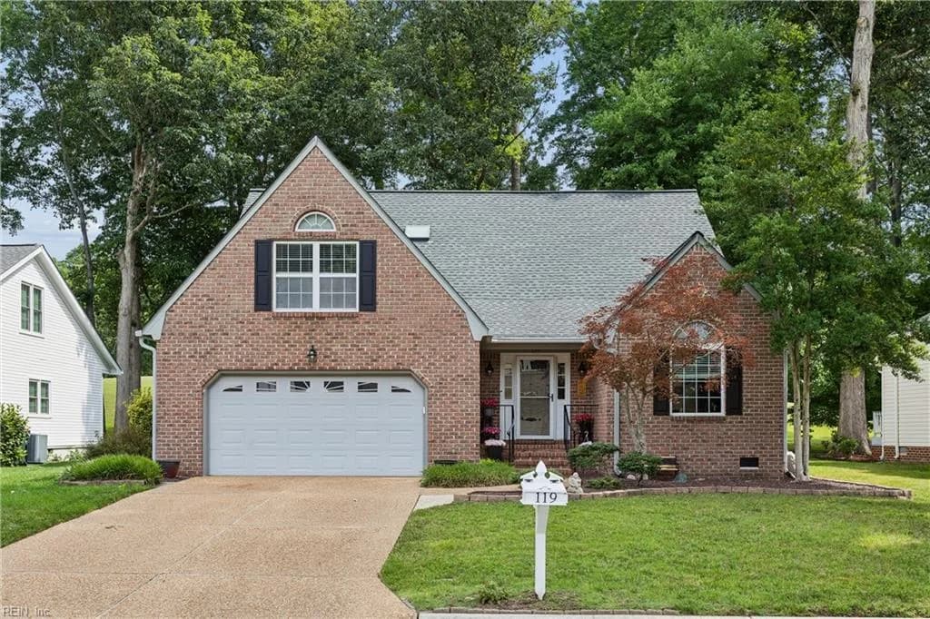 119 E Wedgwood DR, YORKTOWN VA 23693 - Photo 2