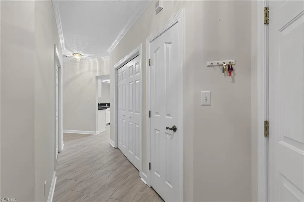 128 Genoa DR #19, HAMPTON VA 23664 - Photo 4