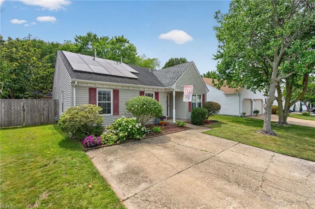 1069 Guest DR, VIRGINIABEACH VA 23454 - Photo 3