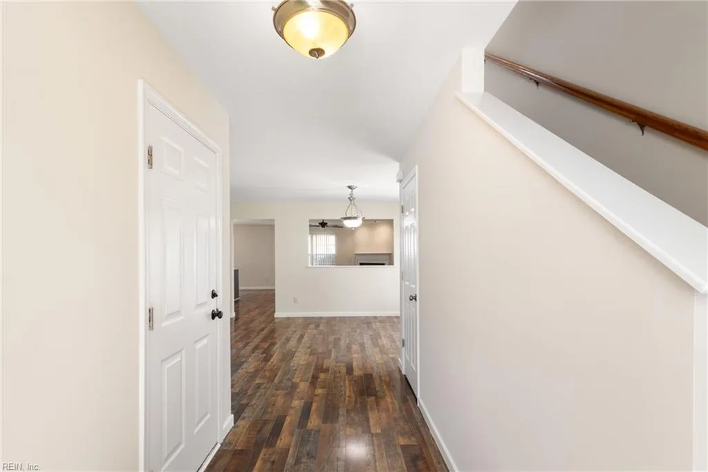 7246 Jeanne DR, GLOUCESTER VA 23061 - Photo 3