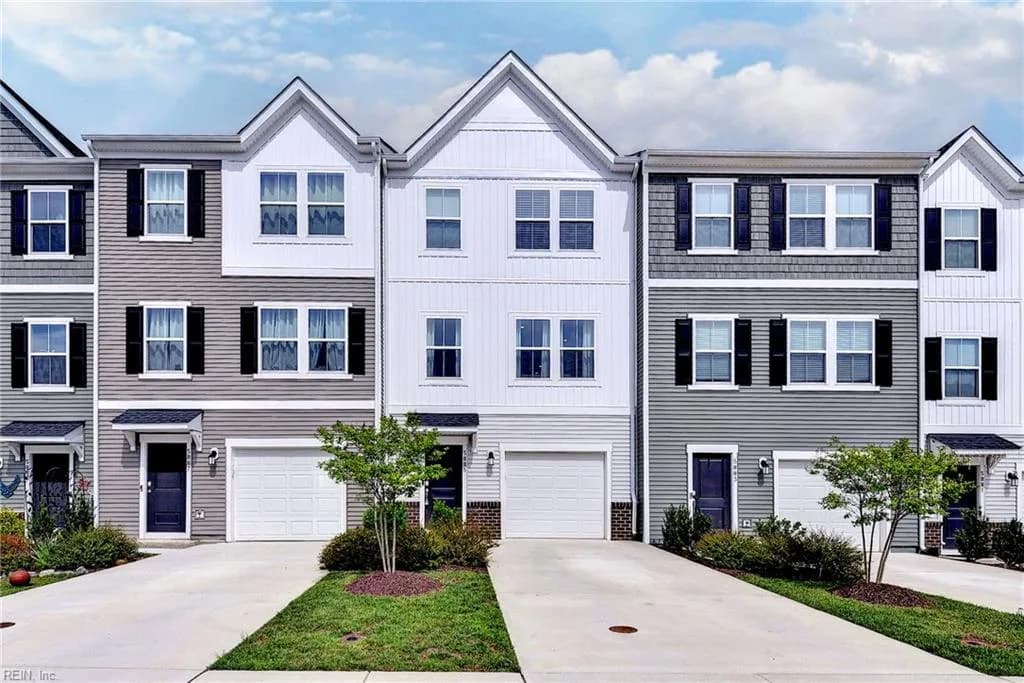 5885 Ginger DR, PROVIDENCEFORGE VA 23140 - Main photo