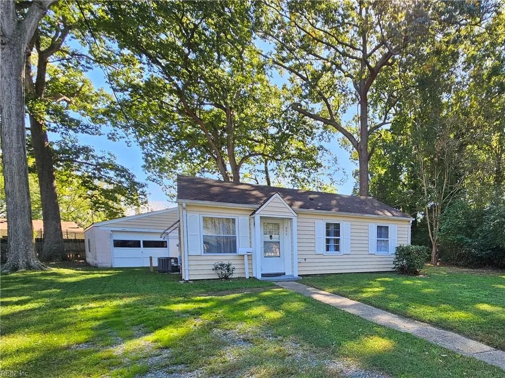 330 Shawen DR, HAMPTON VA 23669 - Photo 2
