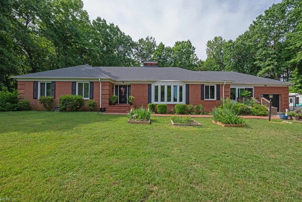 24601 Pear Orchard RD, MOSELEY VA 23120 - Main photo