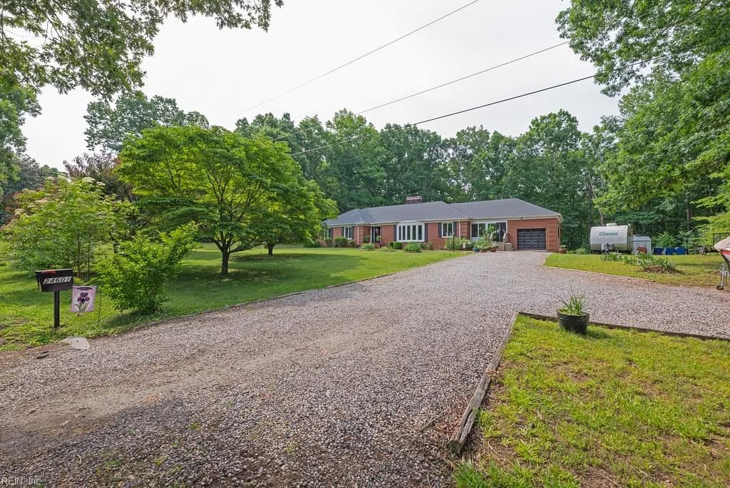 24601 Pear Orchard RD, MOSELEY VA 23120 - Photo 3
