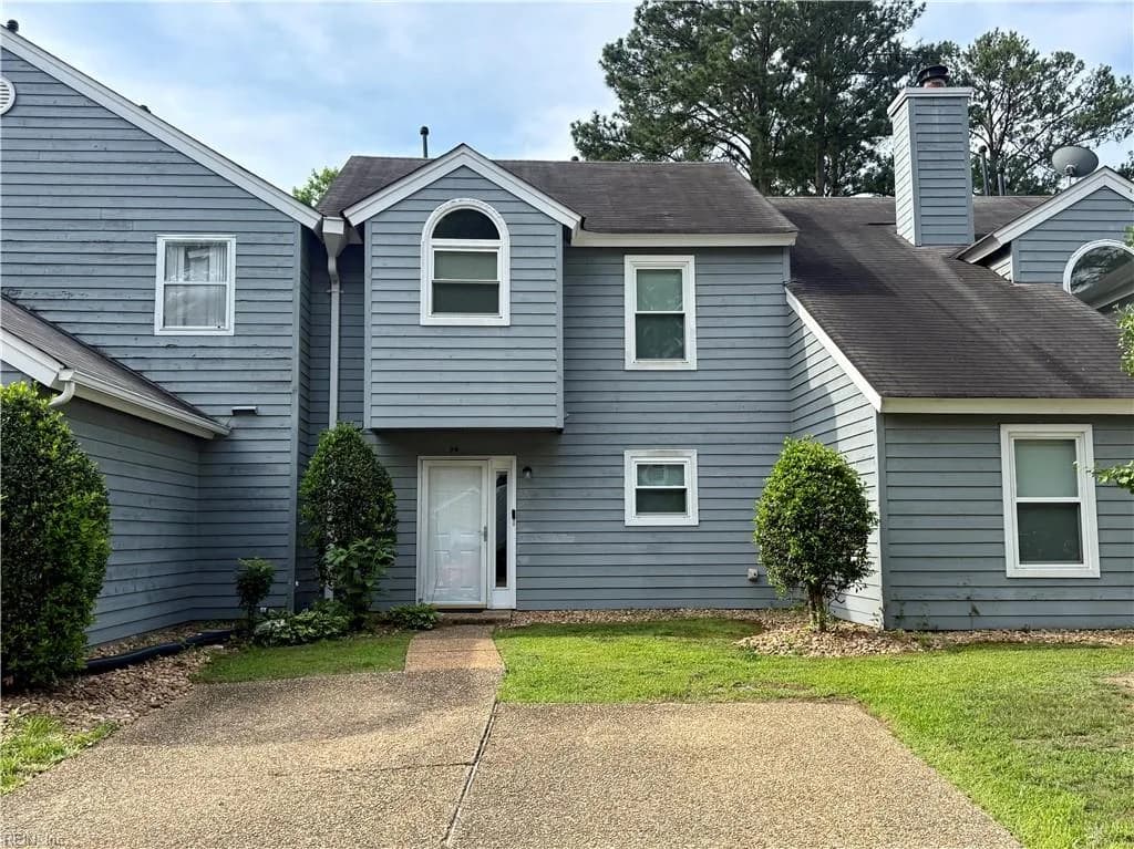 94 Madison CHSE, HAMPTON VA 23666 - Photo 2