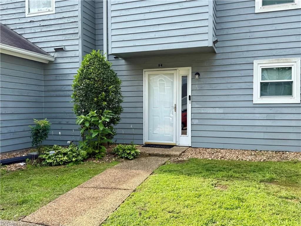 94 Madison CHSE, HAMPTON VA 23666 - Photo 3