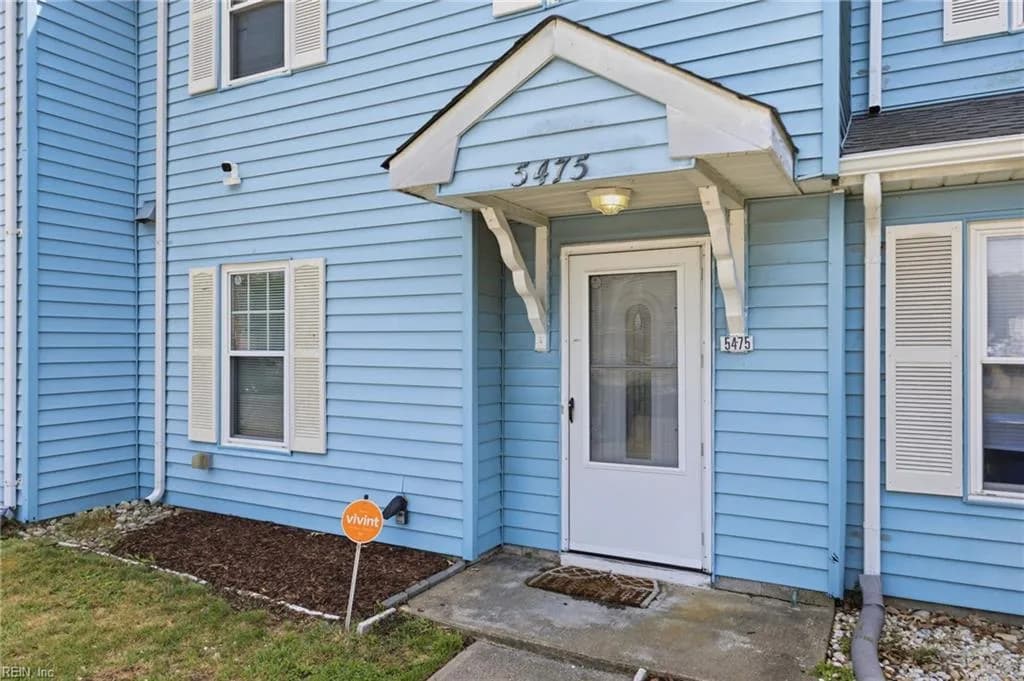 5475 Davis WAY, VIRGINIABEACH VA 23462 - Photo 3