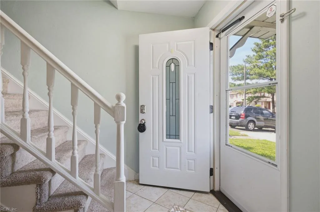 5475 Davis WAY, VIRGINIABEACH VA 23462 - Photo 4