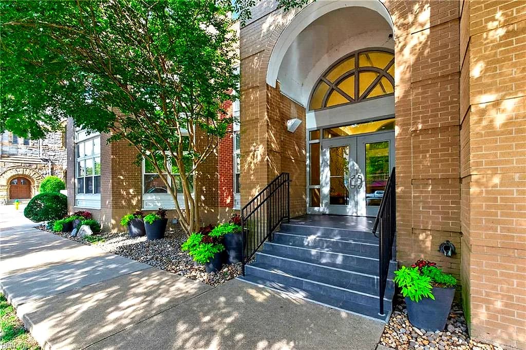 388 Boush ST #409, NORFOLK VA 23510 - Photo 4
