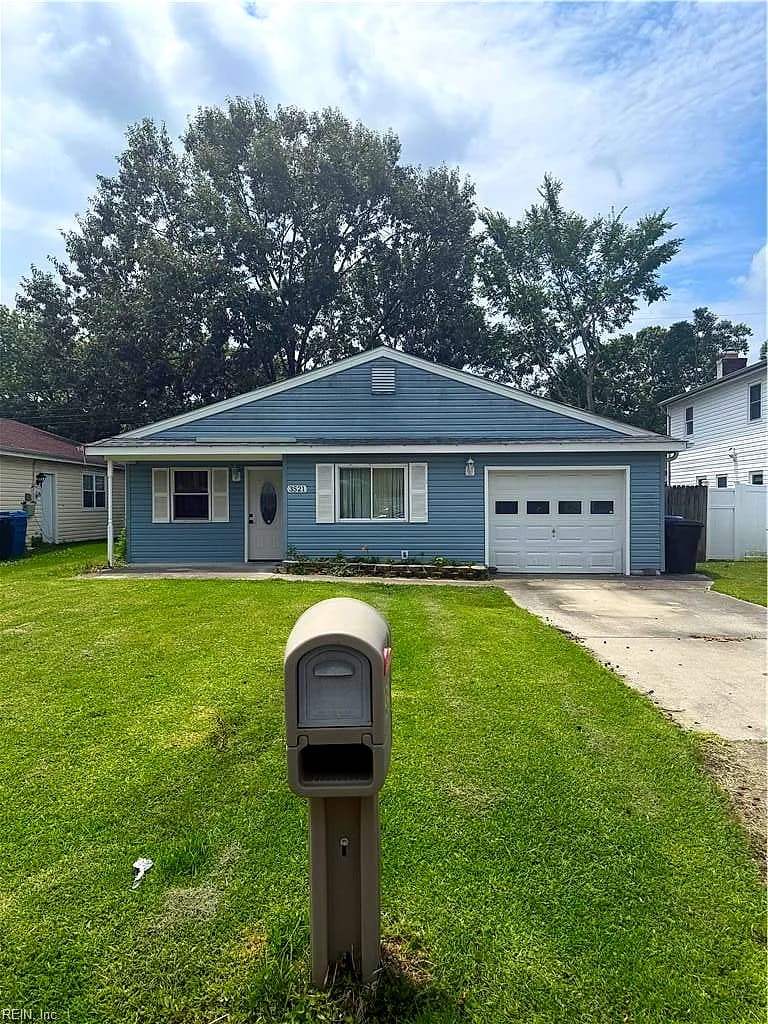 3521 Dana LN, VIRGINIA BEACH VA 23452 - Main photo