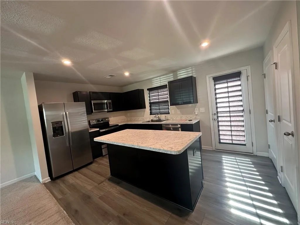 304 Forecastle ST, PORTSMOUTH VA 23701 - Photo 5