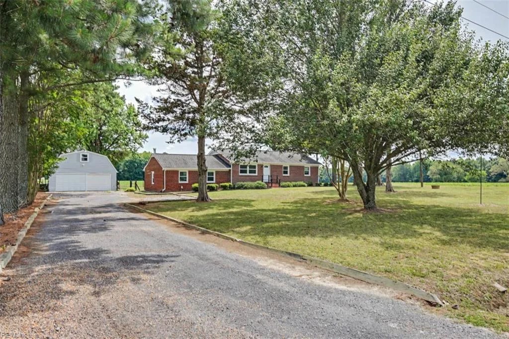 1790 Alliance RD, SURRY VA 23883