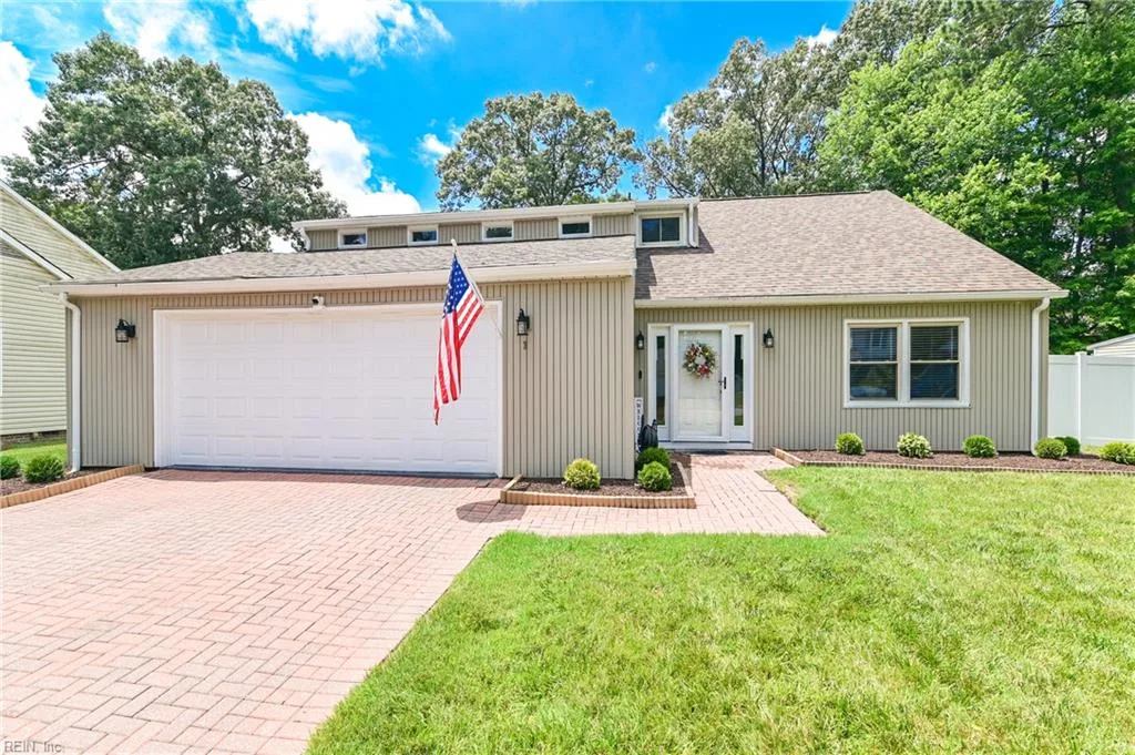 3 Kenilworth DR, HAMPTON VA 23666