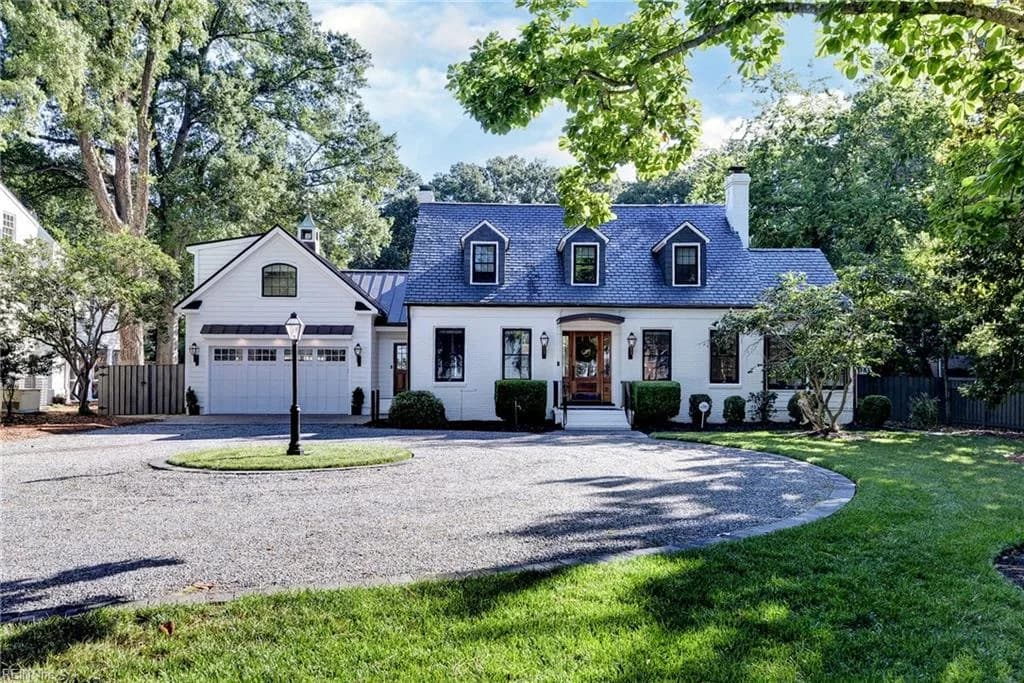 802 Riverside DR, NEWPORTNEWS VA 23606 - Main photo
