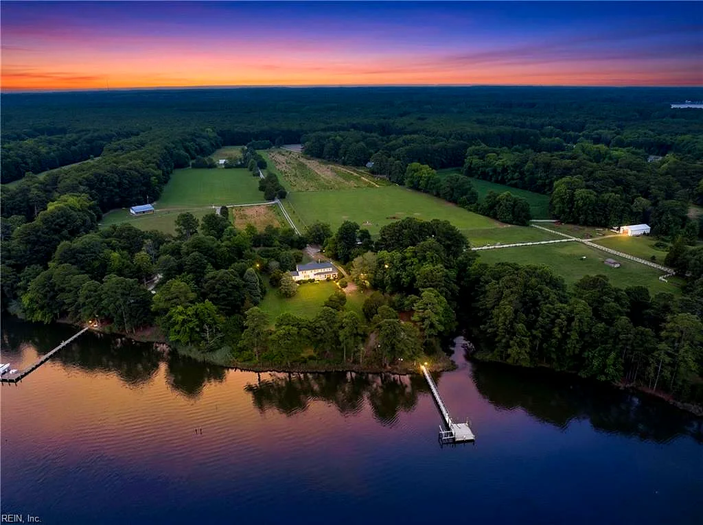 297 Greene RD, Mathews — 4 bed Residential, 3,783 sqft