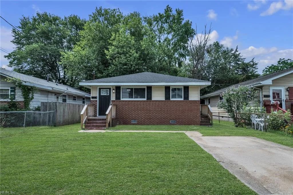 1820 Bay AVE, HAMPTON VA 23661 - Photo 3