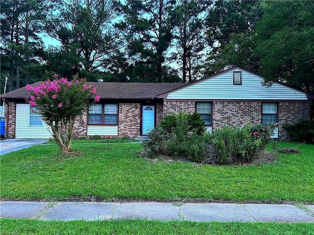 3104 Bangor DR, Chesapeake — 4 bed Residential, 1,828 sqft