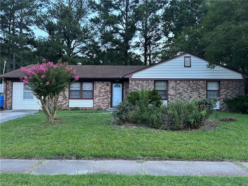 3104 Bangor DR, CHESAPEAKE VA 23321 - Photo 2