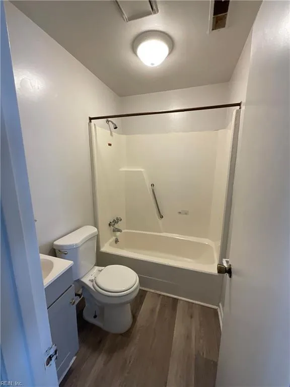 3587 Gum DR, PORTSMOUTH VA 23707 - Photo 4