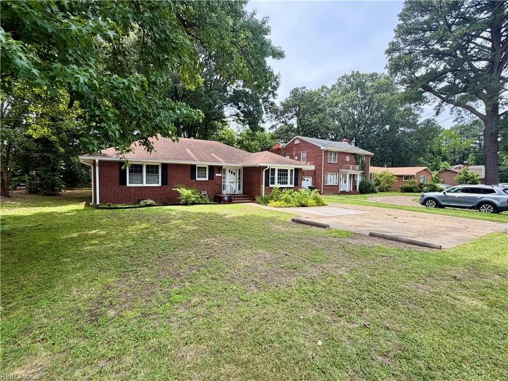 1452 E Pembroke Ave NONE, HAMPTON VA 23663 - Photo 4