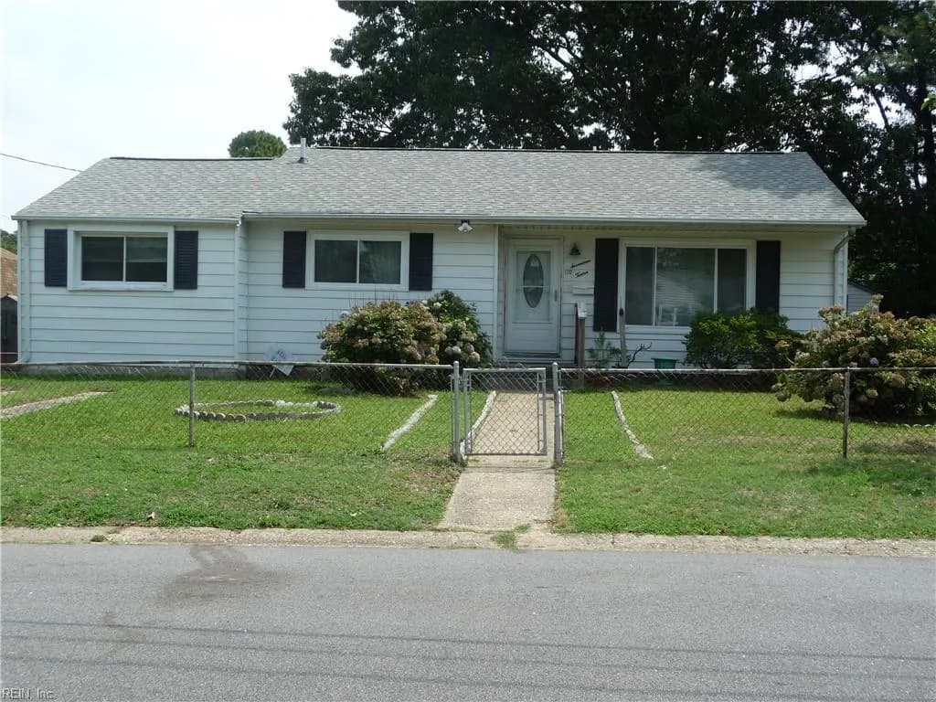 1712 Birchwood RD, VIRGINIABEACH VA 23455 - Photo 3