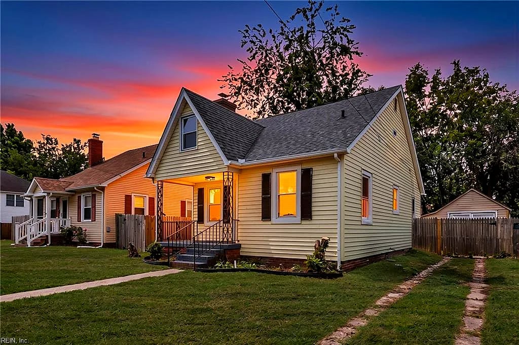 107 Hill ST, Hampton — 3 bed Residential, 1,750 sqft