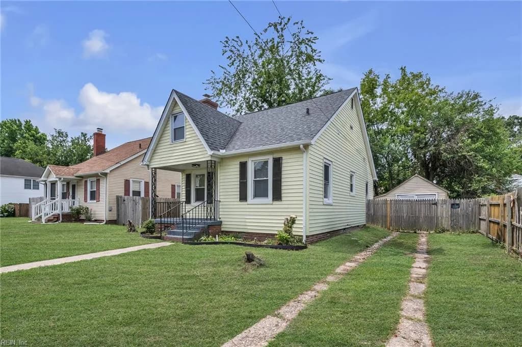 107 Hill ST, HAMPTON VA 23661 - Photo 5