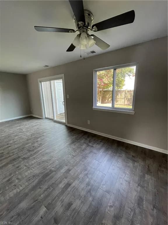 735 Alder CIR, VIRGINIABEACH VA 23462 - Photo 5