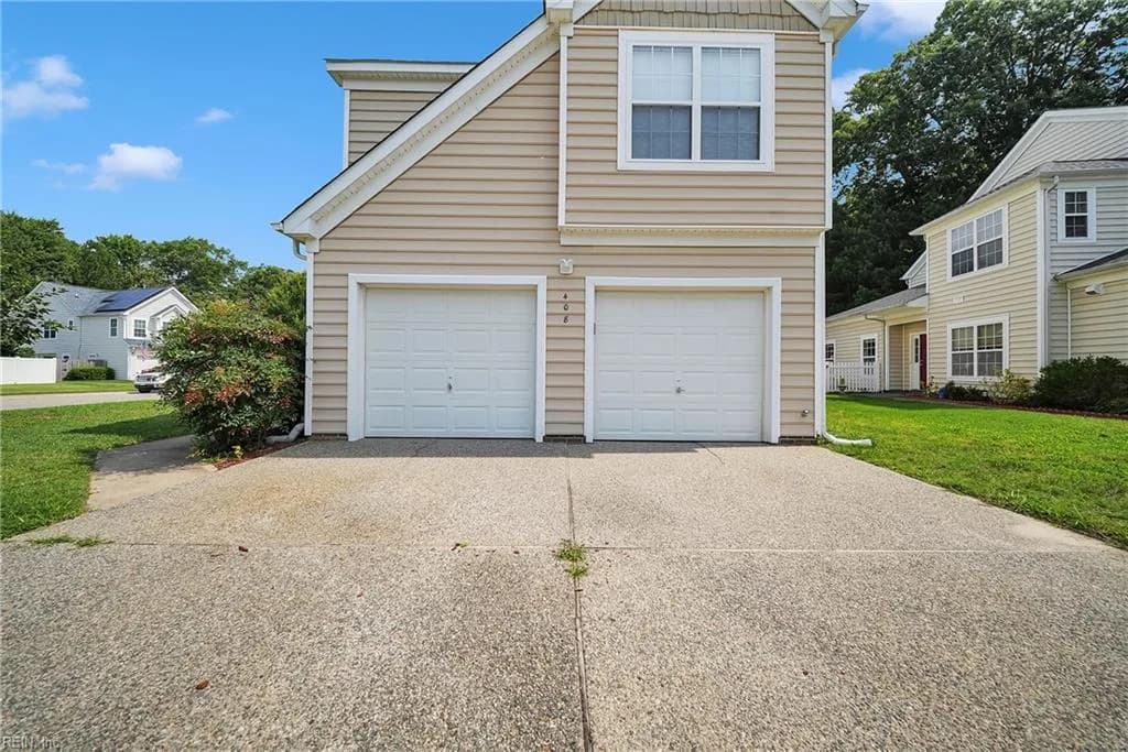 408 Holmes Blvd BLVD, YORKTOWN VA 23692 - Photo 3