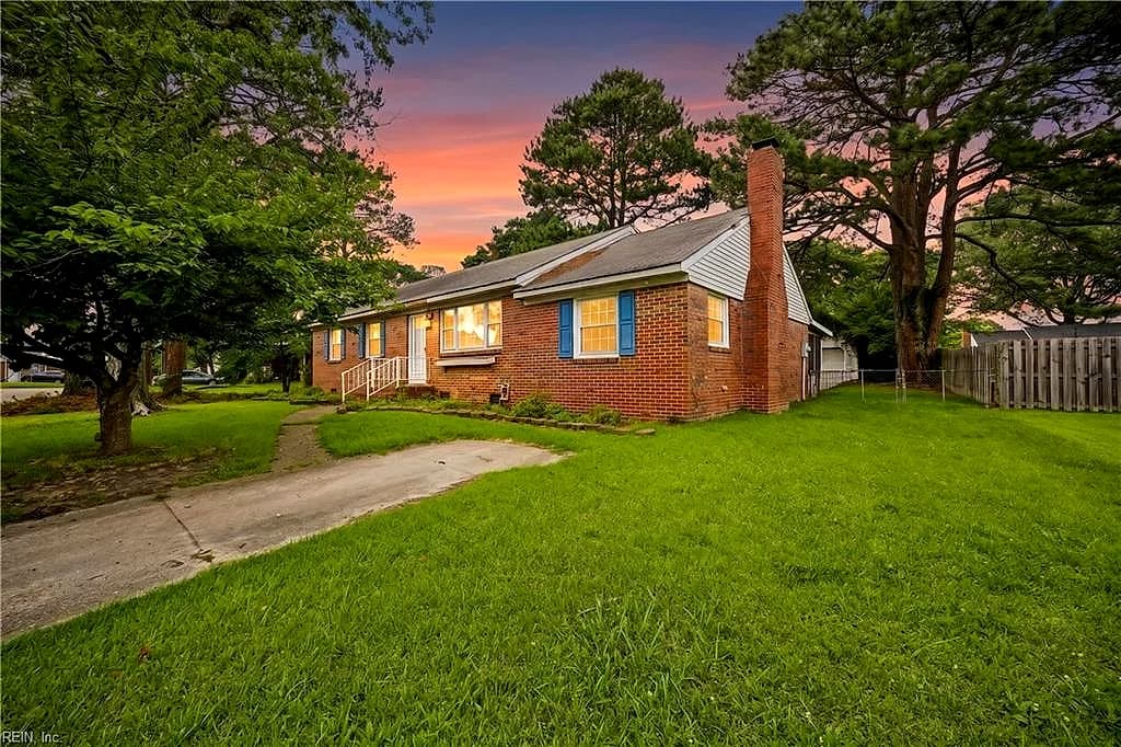 3704 Linnet LN, PORTSMOUTH VA 23703 - Main photo