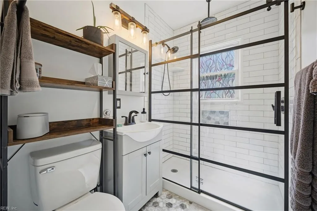 9554 12th Bay ST, NORFOLK VA 23518 - Photo 4