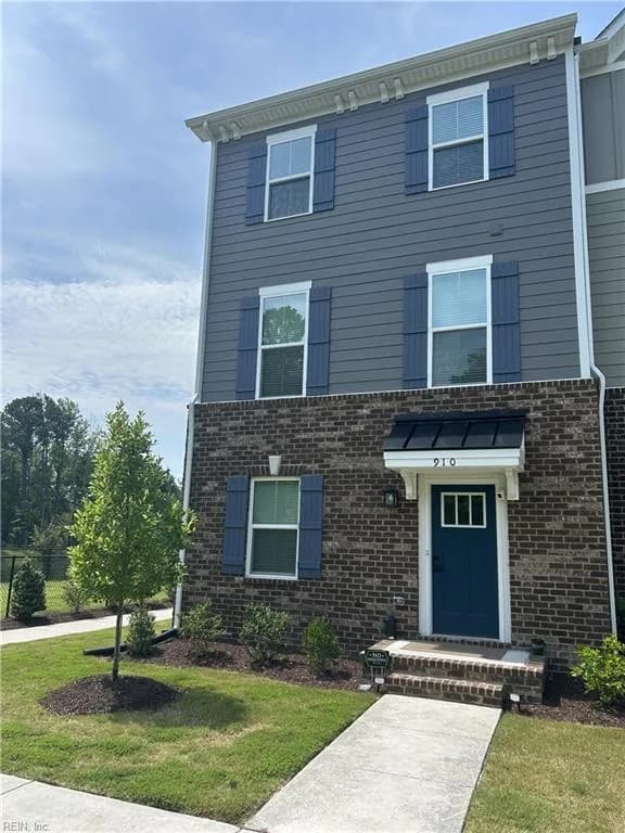 910 Marston ST, SUFFOLK VA 23435 - Main photo