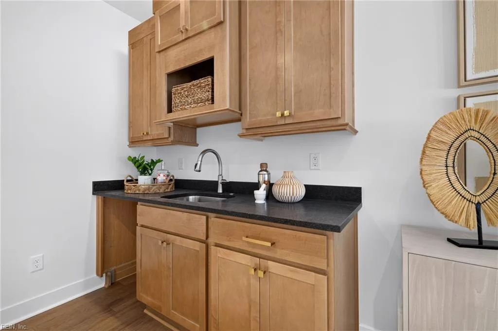 2316 Red Tide RD #A, VIRGINIABEACH VA 23451 - Photo 5