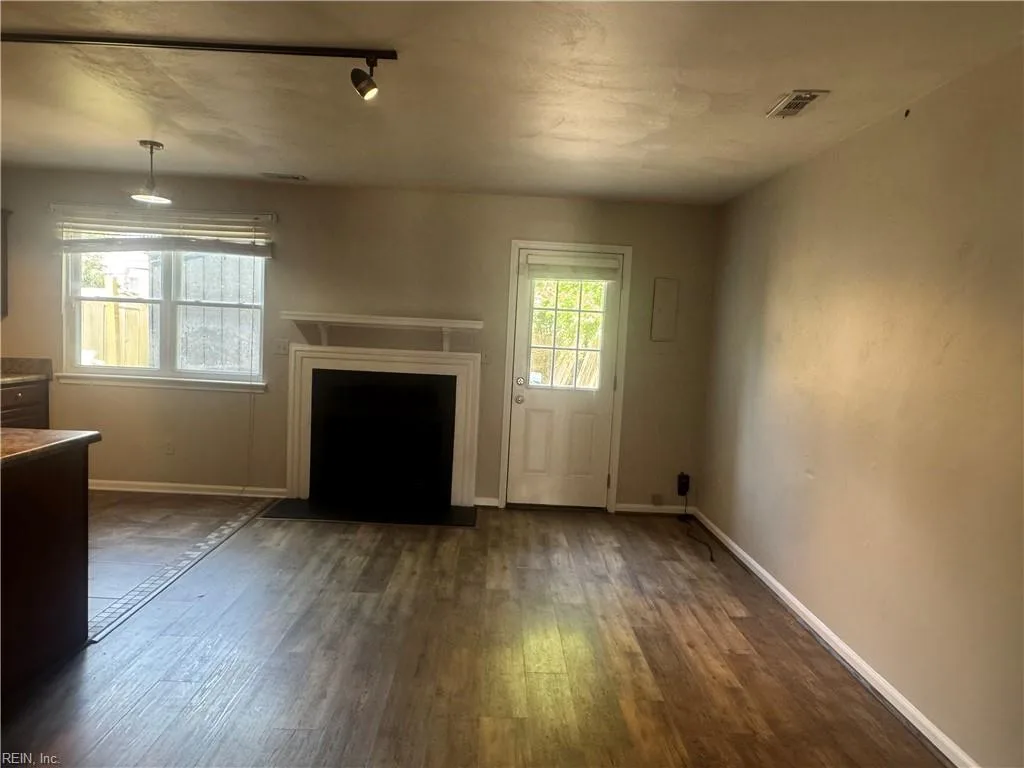 338 Harrier ST, VIRGINIABEACH VA 23462 - Photo 5