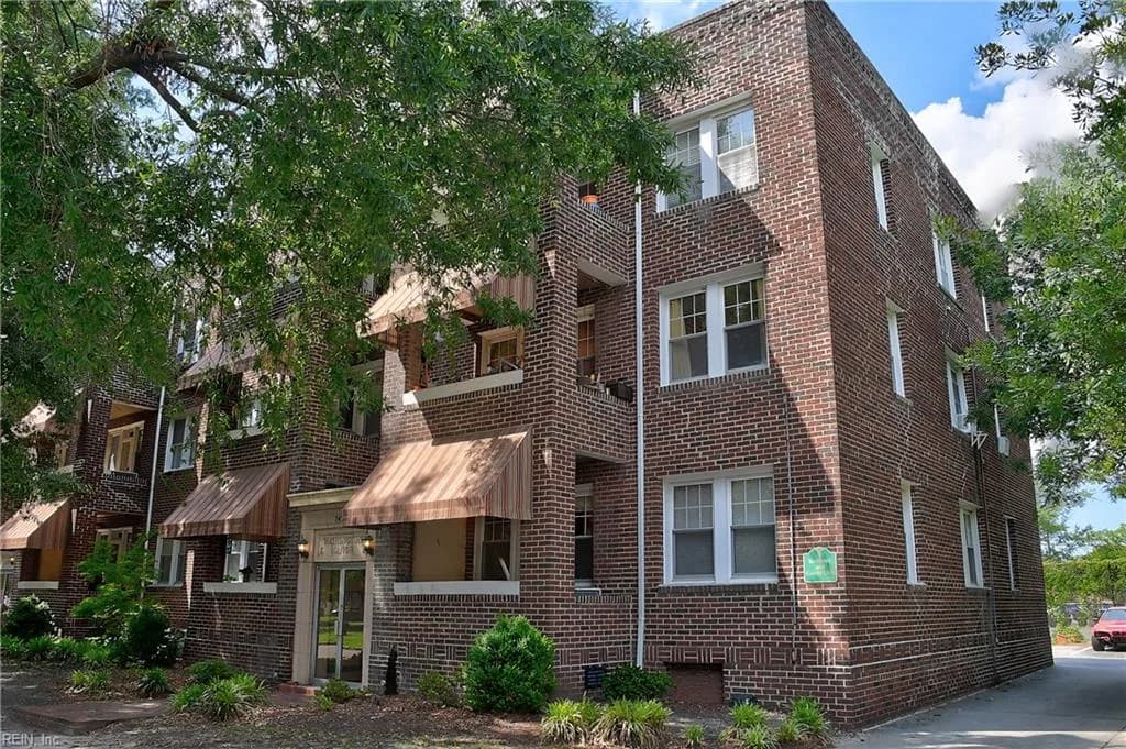 742 Washington Park NONE #C2, NORFOLK VA 23517 - Photo 2