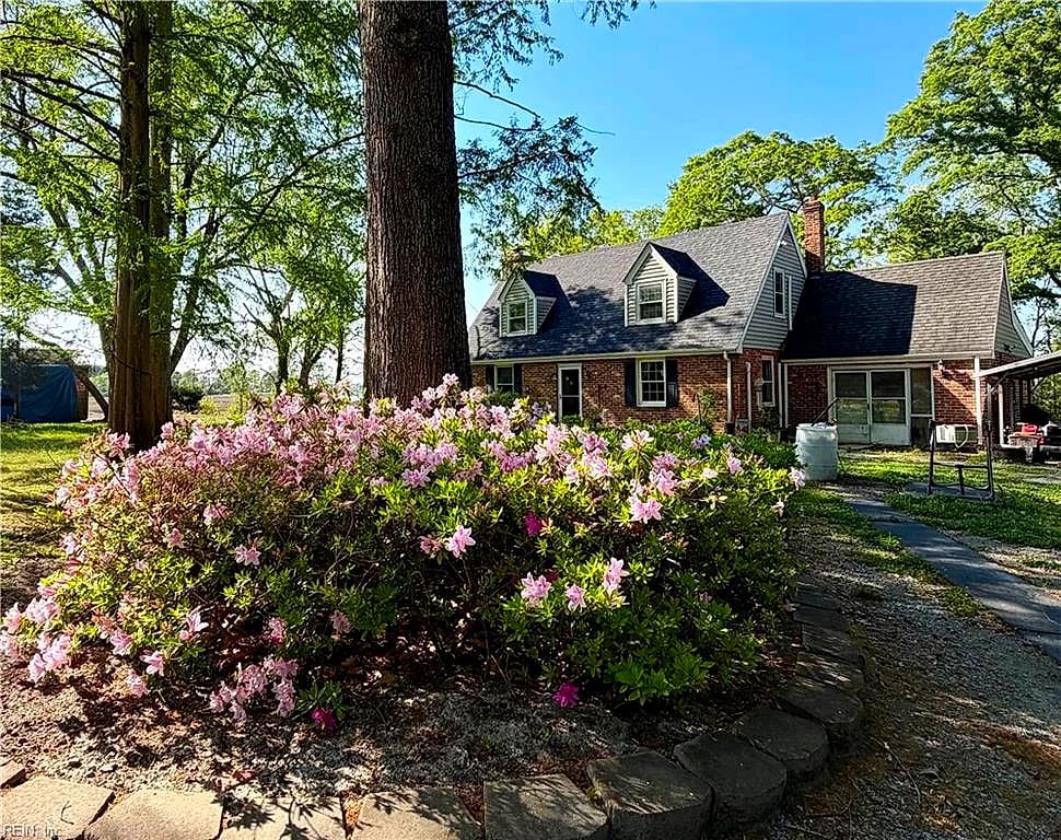 2224 Kings HWY, SUFFOLK VA 23435