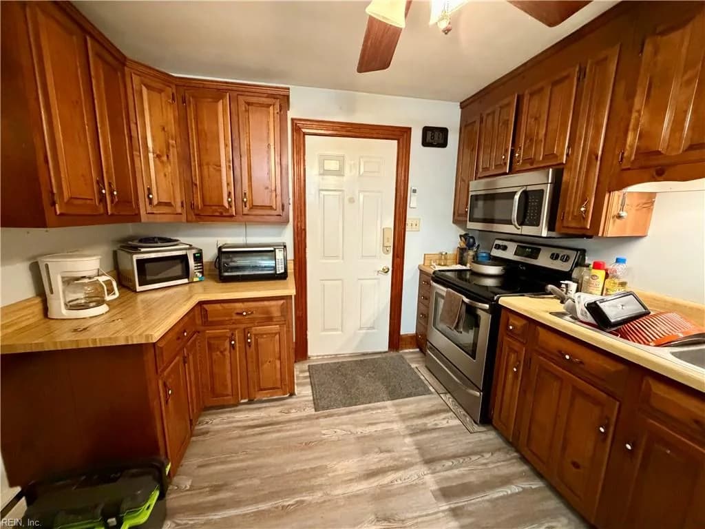 2224 Kings HWY, SUFFOLK VA 23435 - Photo 4