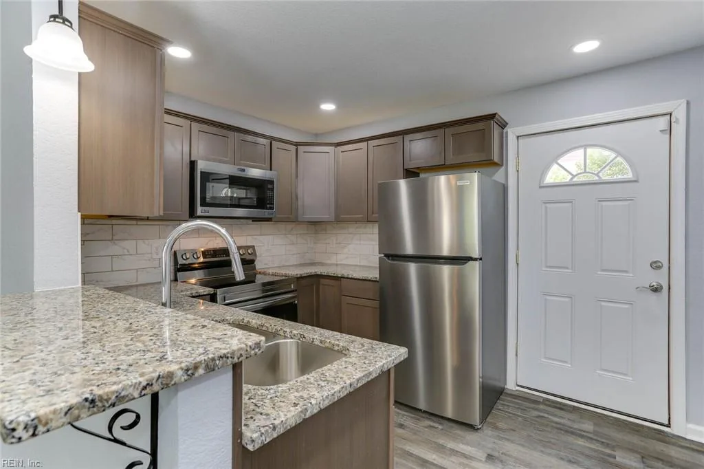 1511 Lasalle AVE, PORTSMOUTH VA 23704 - Photo 4