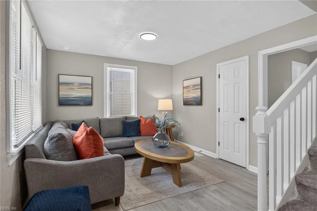 2721 Keller AVE, NORFOLK VA 23509 - Main photo