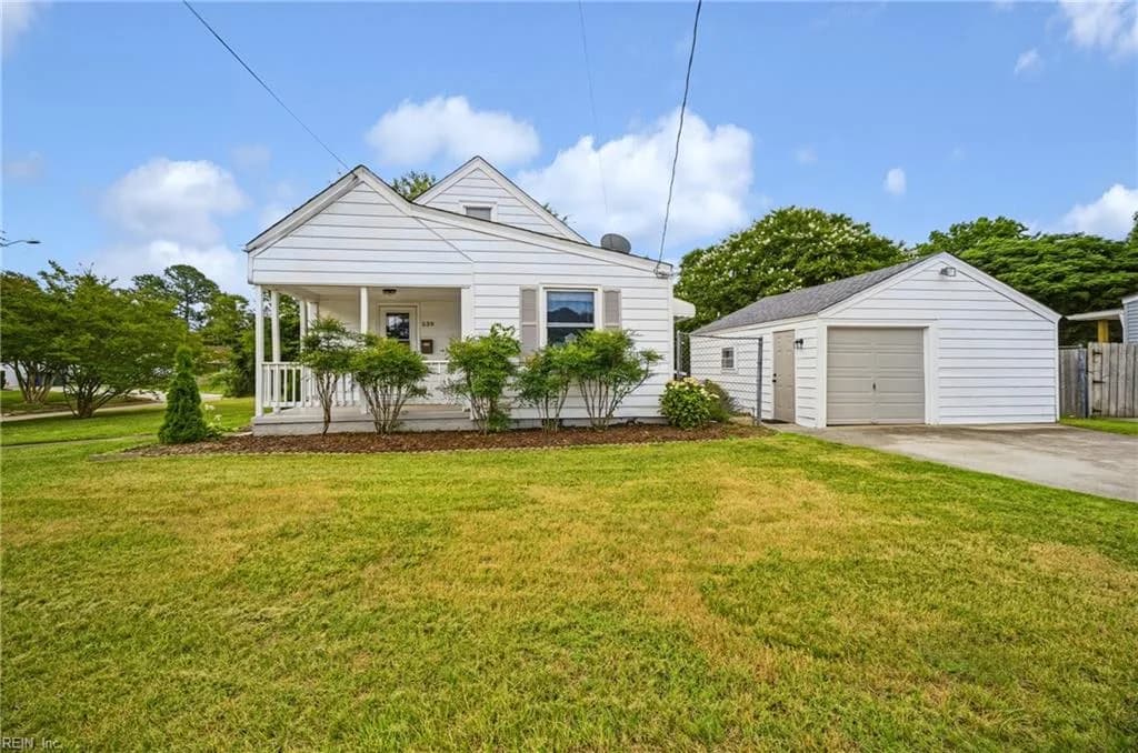 539 Austin ST, NORFOLK VA 23503 - Photo 2