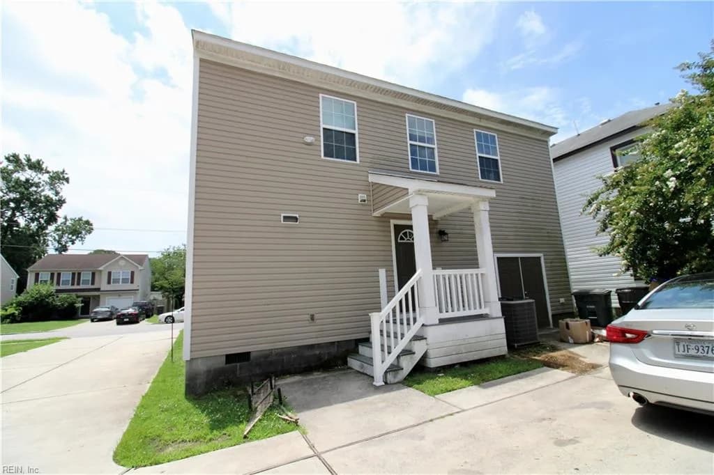 854 W 43rd ST, NORFOLK VA 23508 - Photo 4