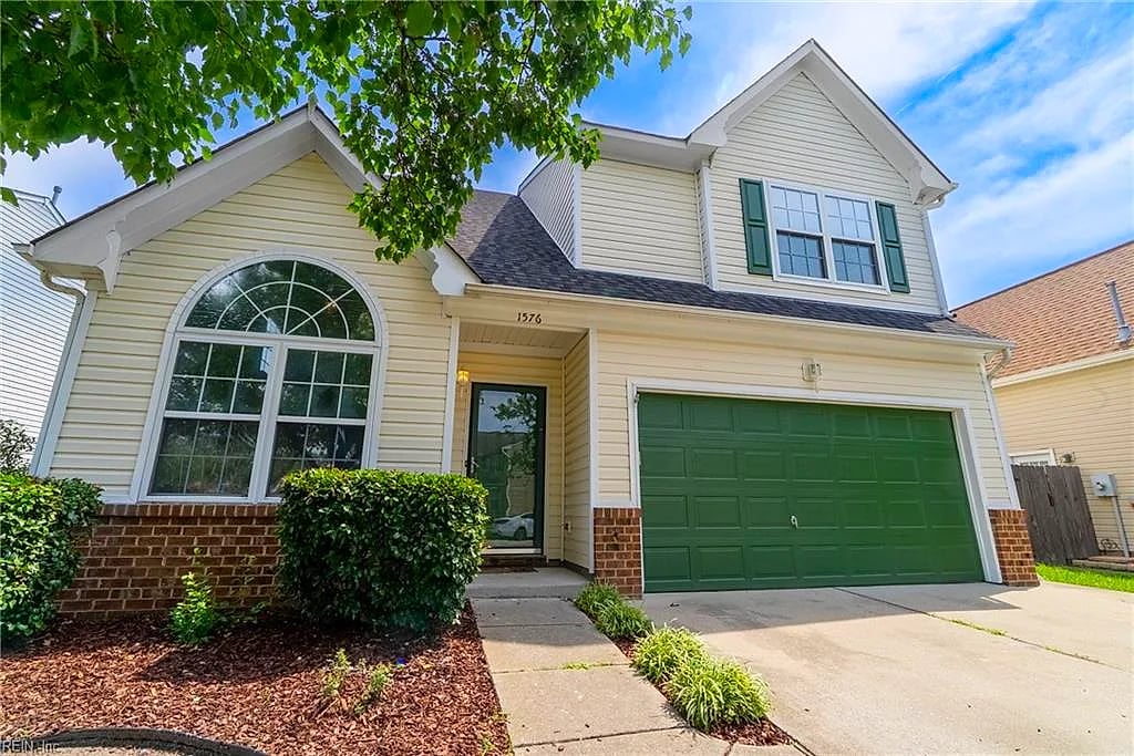 1576 Stewards WAY, VIRGINIA BEACH VA 23453