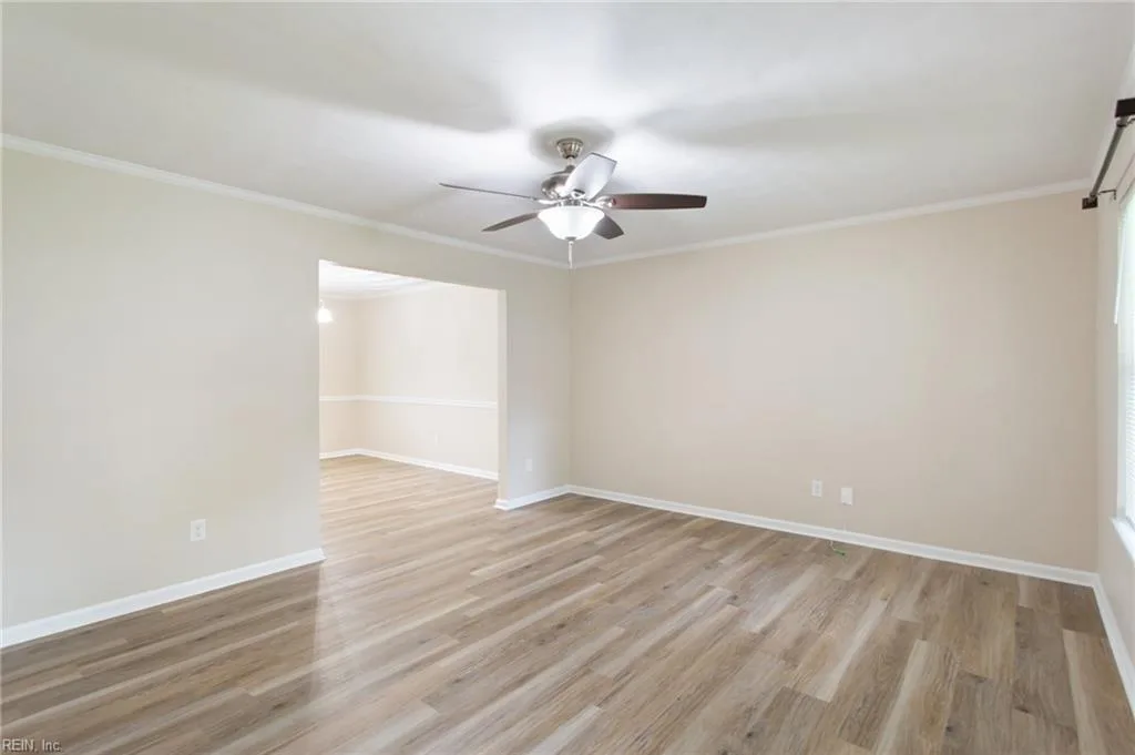 1021 Taylor RD, VIRGINIABEACH VA 23464 - Photo 4