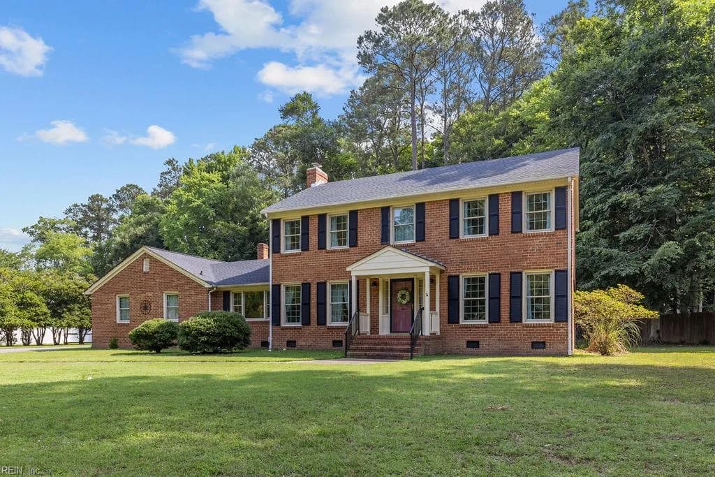 124 Beechwood DR, FRANKLIN VA 23851 - Photo 5