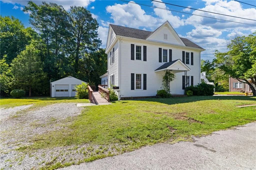 317 Tillar ST, EMPORIA VA 23847 - Main photo