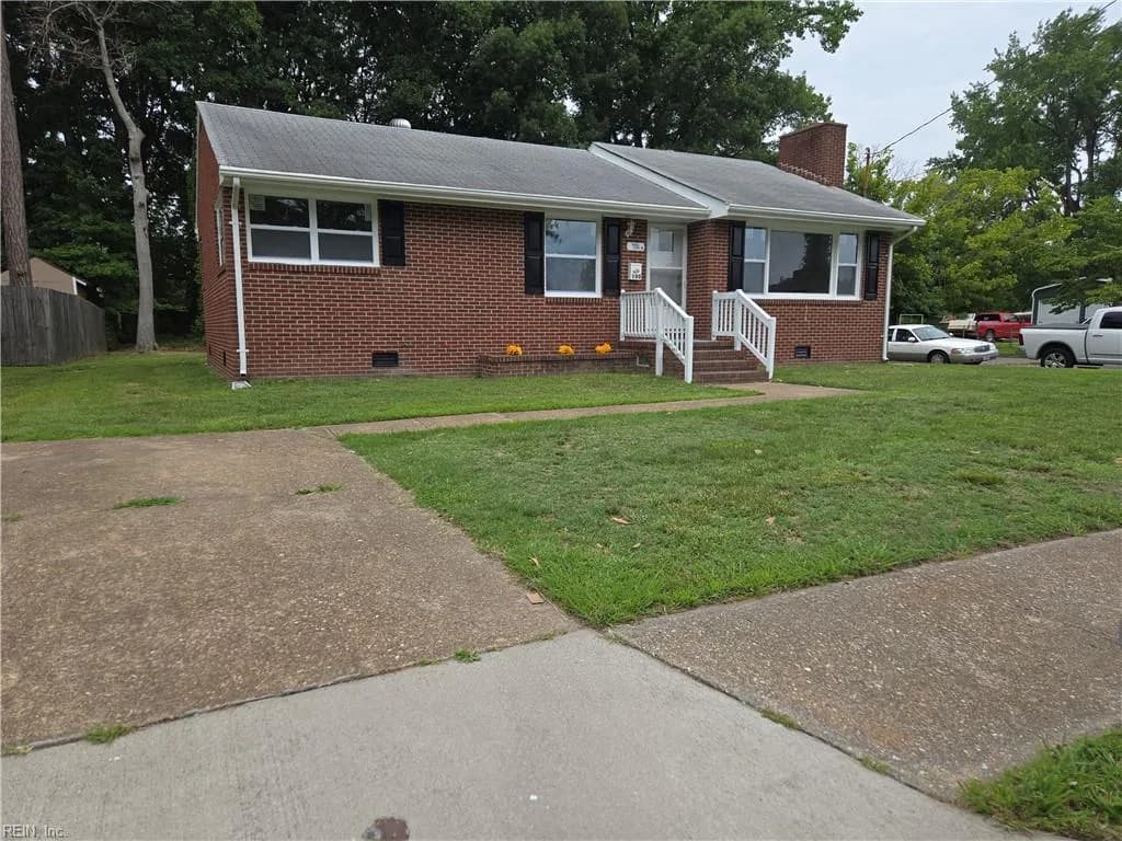 100 Prince James Drive DR, HAMPTON VA 23669 - Photo 4