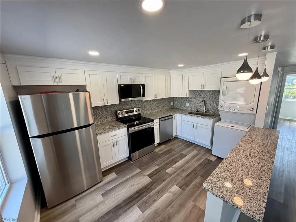 9539 21st Bay ST #206, NORFOLK VA 23518 - Photo 4